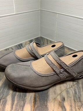 Columbia Women Gray Mary Jane Style Comfort Shoes Sz 10.5 Omni-Grip Techlite